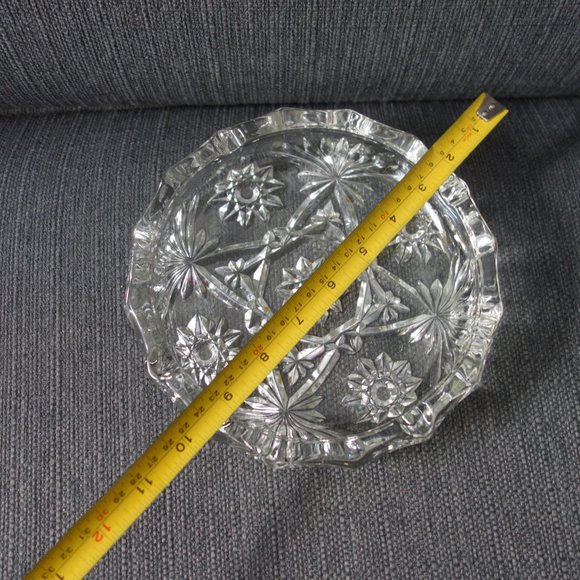 Vintage Fancy Glass Ash Tray - Picture 7 of 8